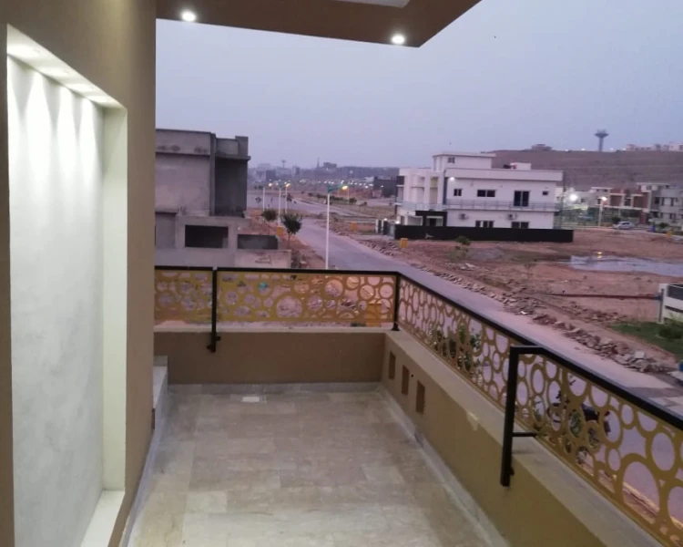 Top Class, 5 Bedroom House, Bahria Town