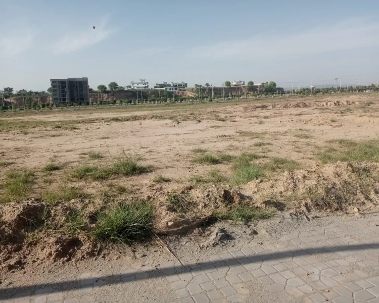 5 Marla Plot for sale DHA Phase 5